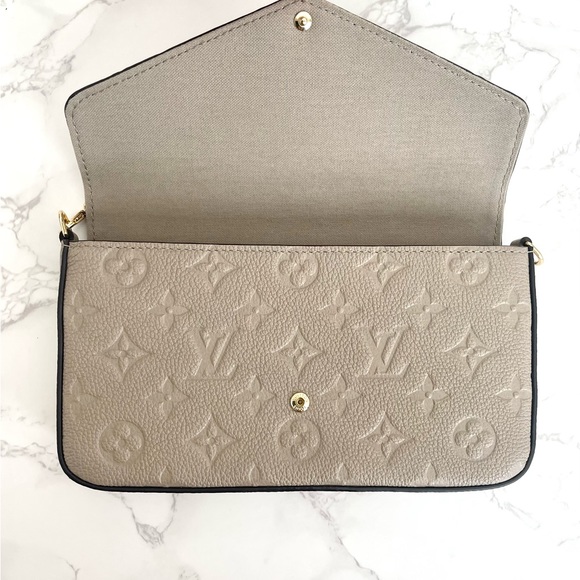 ❌SOLD❌ Authentic Louis Vuitton Felicie Pochette Empreinte Turtledove Crossbody - Picture 5 of 14